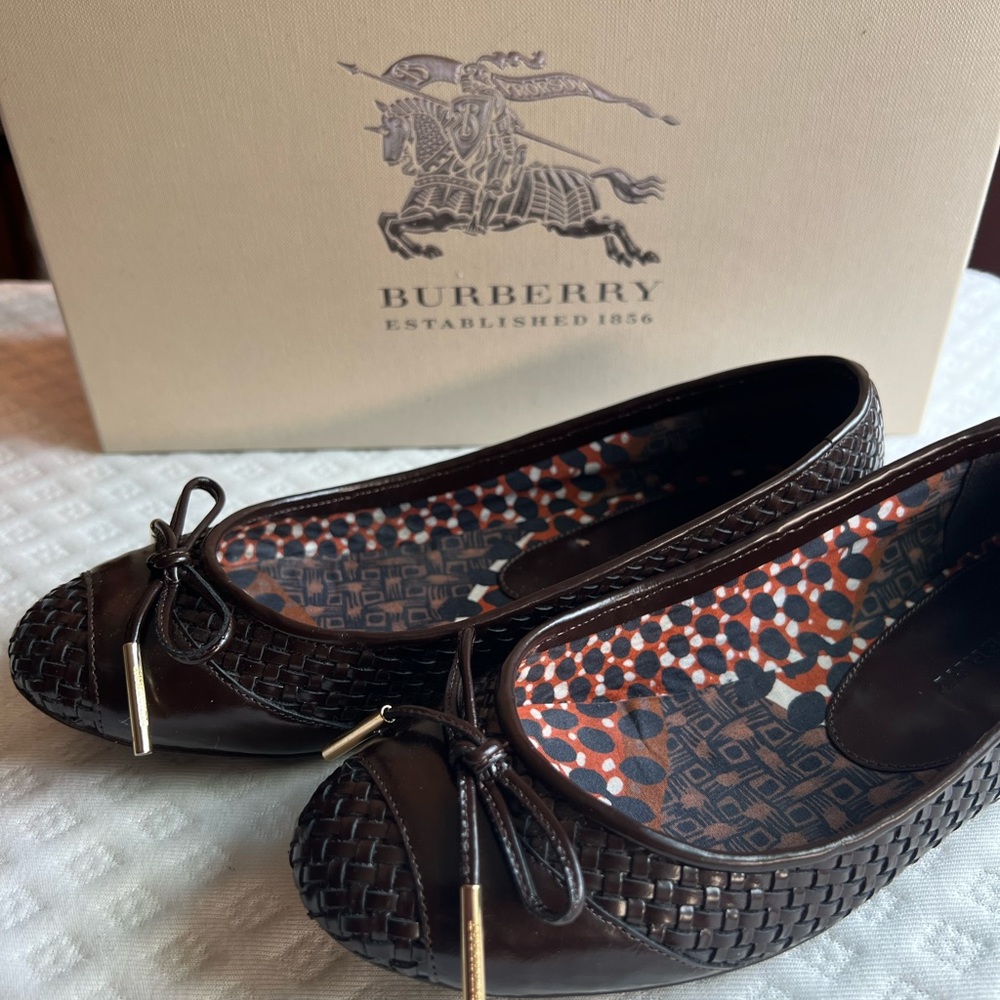 Burberry Woven Flats